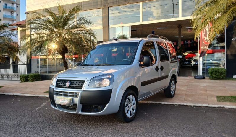 Fiat Doblo Essense 1.8 2021 7 Lugares completo