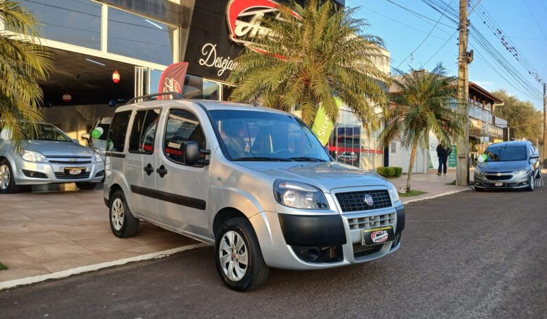 Fiat Doblo Essense 1.8 2021 7 Lugares completo