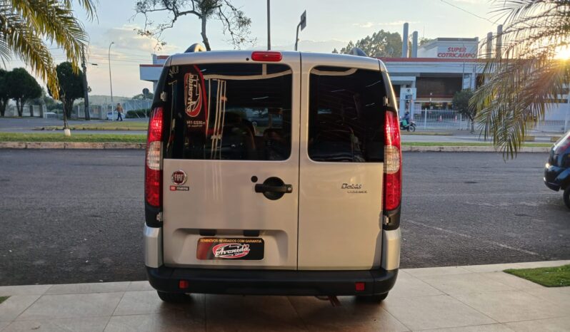 Fiat Doblo Essense 1.8 2021 7 Lugares completo