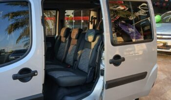 Fiat Doblo Essense 1.8 2021 7 Lugares completo