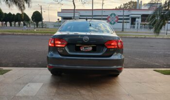 Jetta Confortline 2.0 Aut 2014 completo
