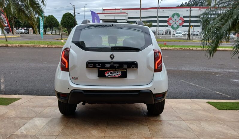 Renault Duster Dynamique 1.6 2017 Câmbio Manual completo