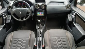 Renault Duster Dynamique 1.6 2017 Câmbio Manual completo