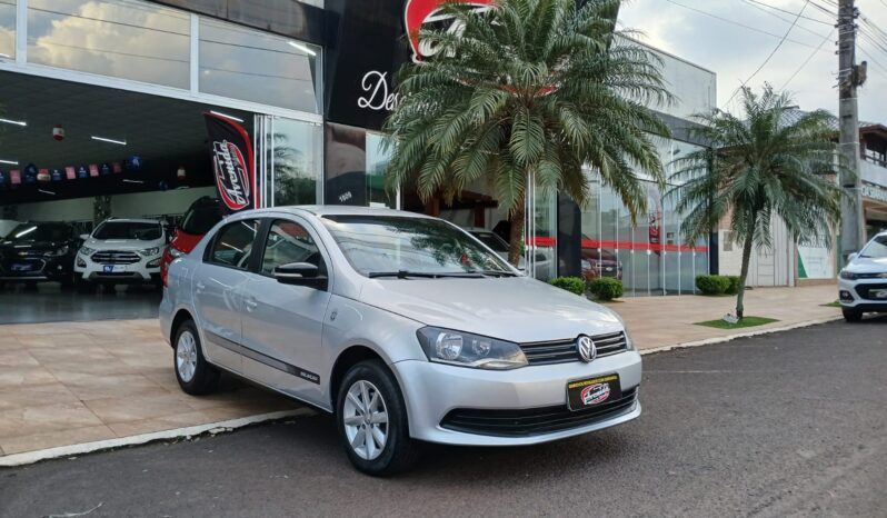 Voyage Seleção 1.0 2014 Câmbio Manual completo