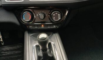 Honda HR-V LX 1.8 2016 Câmbio Manual completo