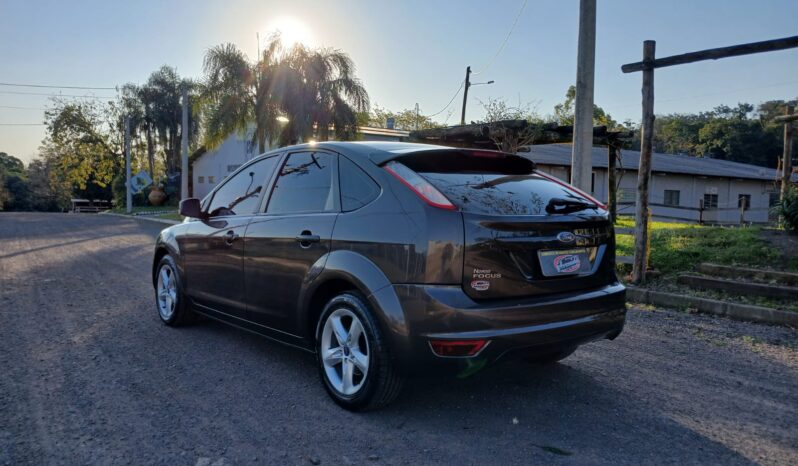 Focus Hatch 1.6 2012 Câmbio Manual completo
