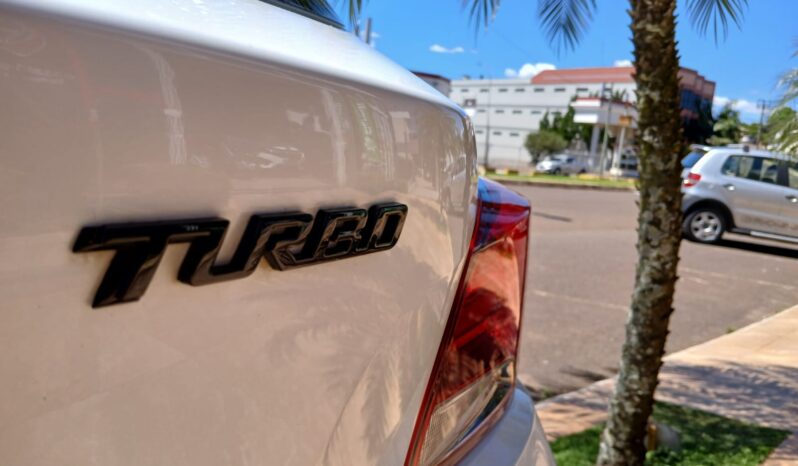 Onix Hatch RS 1.0 Turbo Aut 2023 completo