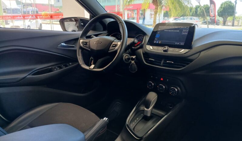 Onix Hatch RS 1.0 Turbo Aut 2023 completo