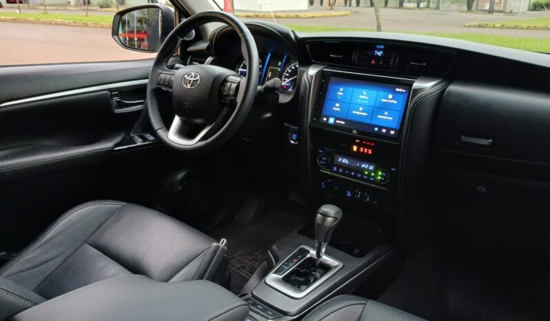 Sw4 SRX Platinum 4×4 2.8 TB Diesel Aut 2024 completo
