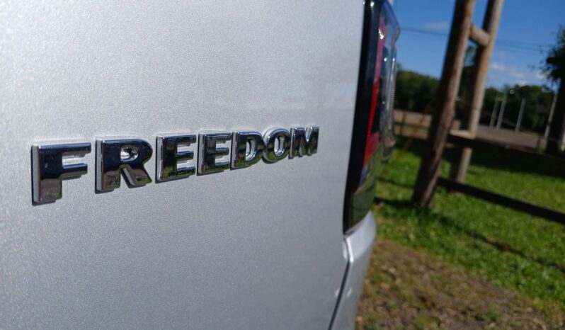 Strada Freedon CD 1.3 Flex 0km completo
