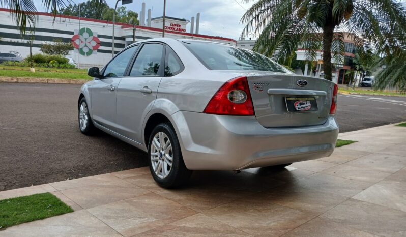 Focus Sedan 2.0 Aut 2013 completo