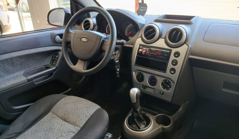 Fiesta Hatch Class 1.6 2013 completo