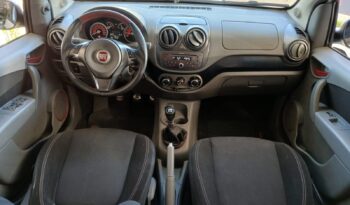 Fiat Palio Sporting 1.6 2015 completo
