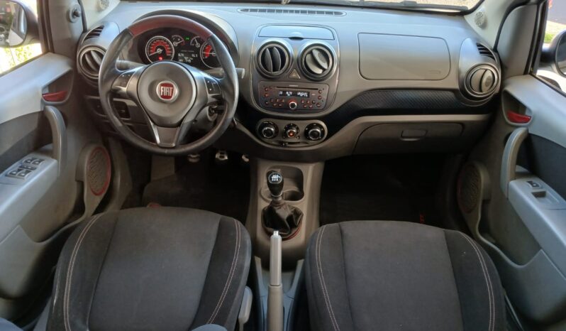 Fiat Palio Sporting 1.6 2015 completo