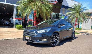 Focus Fastback Titaniun Plus 2.0 Aut 2016 completo