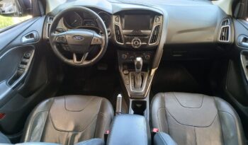 Focus Fastback Titaniun Plus 2.0 Aut 2016 completo