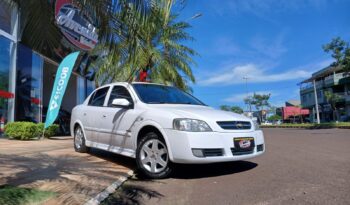Astra Sedan 2.0 2004 completo