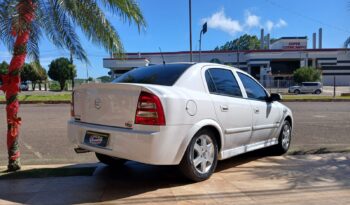 Astra Sedan 2.0 2004 completo
