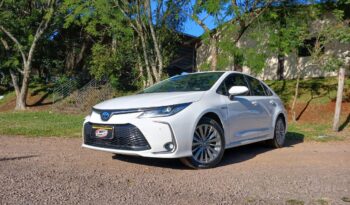 Corolla Altis Hybrido 1.8 Aut 2024 completo
