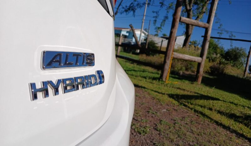 Corolla Altis Hybrido 1.8 Aut 2024 completo