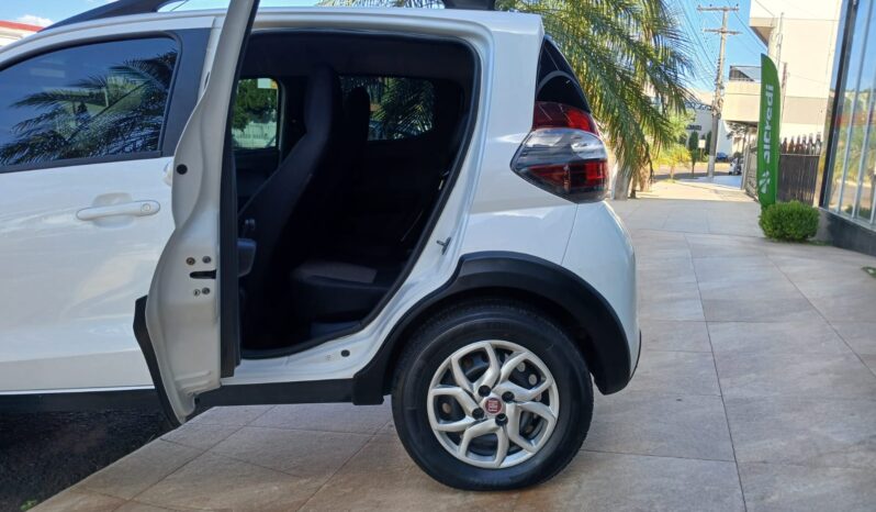 Fiat Mobi Way 1.0 2017 completo