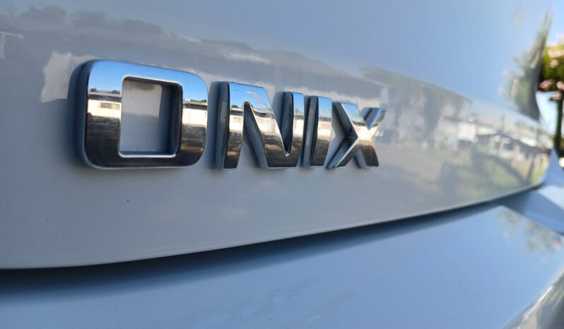 Onix Hatch 1.0 2024 Câmbio Manual completo