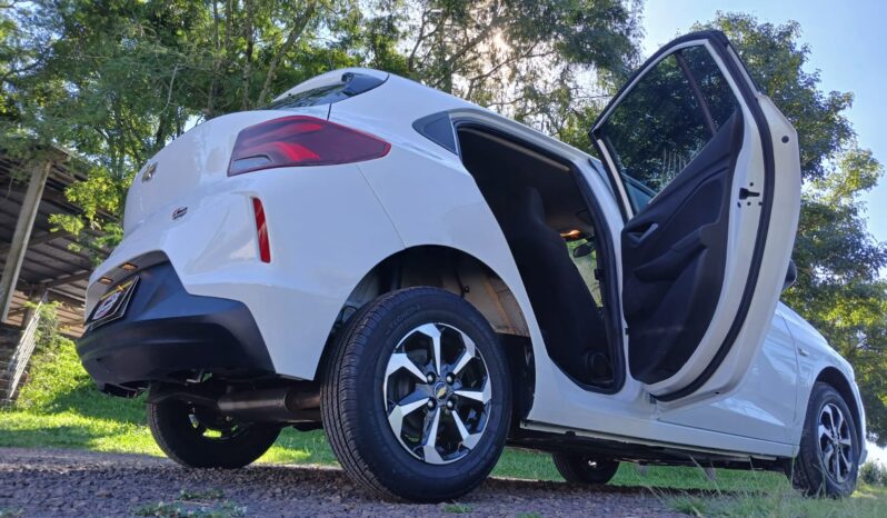 Onix Hatch 1.0 2024 Câmbio Manual completo