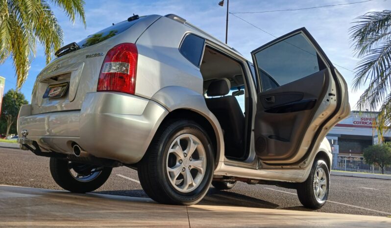 Hyundai Tucson 2.0 2010 Câmbio Manual completo