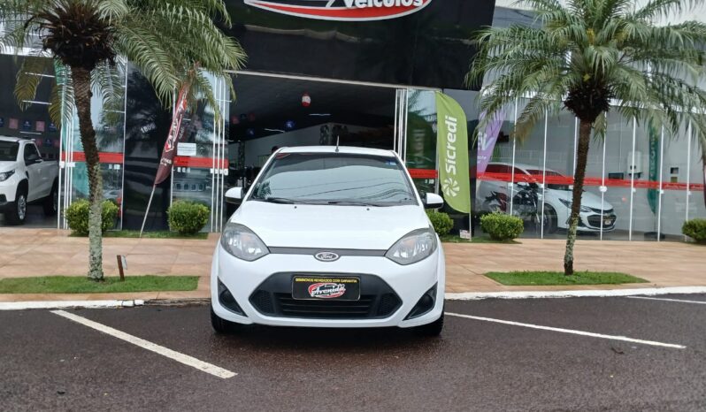 Fiesta Hatch Class 1.0 2012 Câmbio manual ### completo