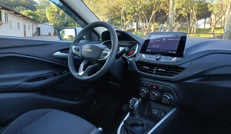 Onix Sedan Plus LT 1.0 2023 Câmbio manual completo