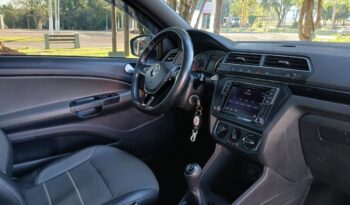 Saveiro Cross CD 1.6 Flex Câmbio Manual 2017 completo