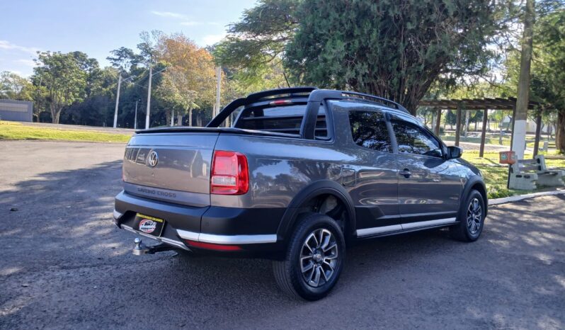 Saveiro Cross CD 1.6 Flex Câmbio Manual 2017 completo
