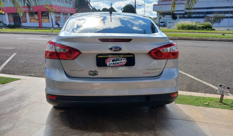 Focus Sedan Titanium Plus 2.0 Flex Aut 2015 completo