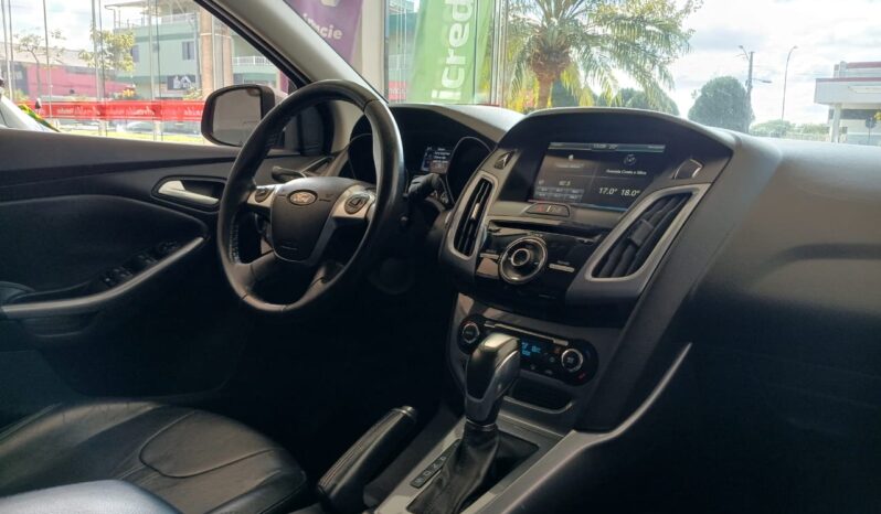 Focus Sedan Titanium Plus 2.0 Flex Aut 2015 completo