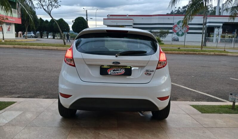 New Fiesta Se 1.6 2016 Câmbio Manual completo