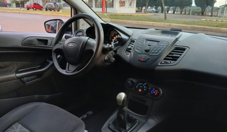 New Fiesta Se 1.6 2016 Câmbio Manual completo