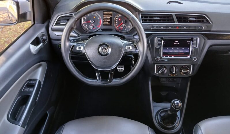 Saveiro Cross CD 1.6 Flex Câmbio Manual 2017 completo