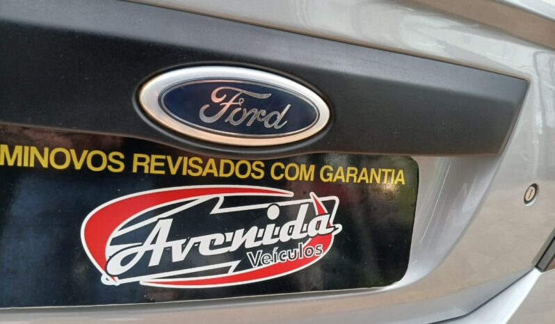Fiesta Sedan Se 1.6 2011 Câmbio manual completo