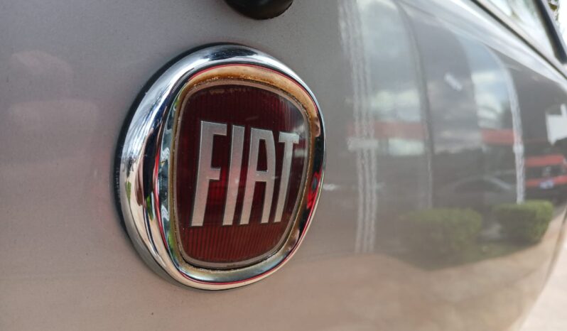 Fiat Uno Mille Way Economy 1.0 2010 completo