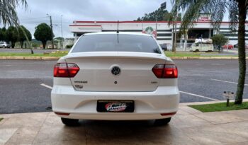 Voyage Confortline 1.6 2015 Câmbio automático ### completo