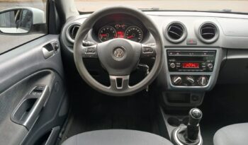 Voyage Confortline 1.6 2015 Câmbio automático ### completo