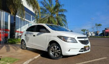 Onix Hatch Joy 1.0 2019 Câmbio manual ### completo