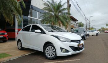 Hyundai HB20S Copa do Mundo 1.0 2015 ### completo