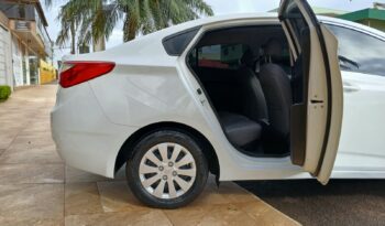 Hyundai HB20S Copa do Mundo 1.0 2015 ### completo