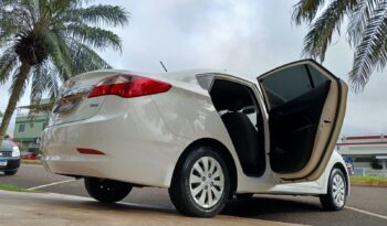 Hyundai HB20S Copa do Mundo 1.0 2015 ### completo
