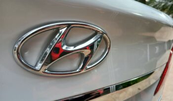Hyundai HB20S Copa do Mundo 1.0 2015 ### completo