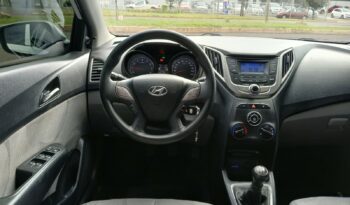 Hyundai HB20S Copa do Mundo 1.0 2015 ### completo