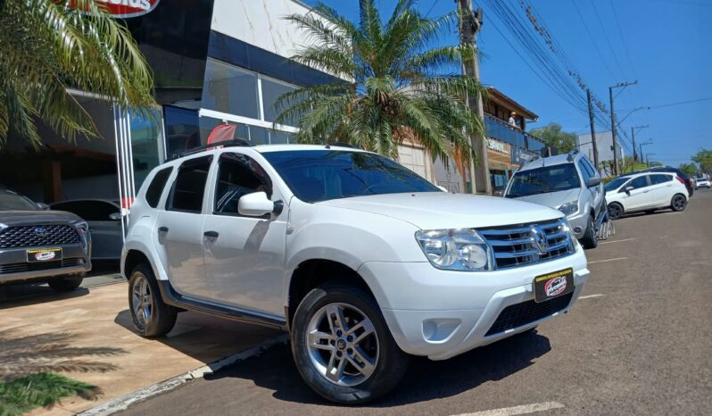 Renault Duster 1.6 Flex Câmbio manual 2015 completo