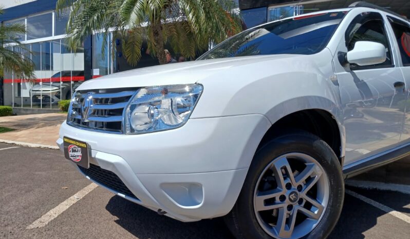 Renault Duster 1.6 Flex Câmbio manual 2015 completo