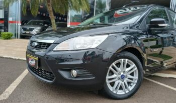 Ford Focus Sedan 1.6 2012 Câmbio manual completo